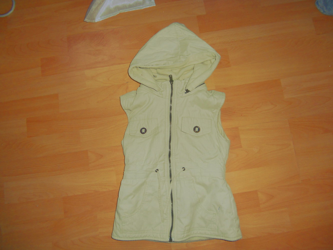 Matalan/ engl.-schöne Weste Gr.8-9y ca 128-134