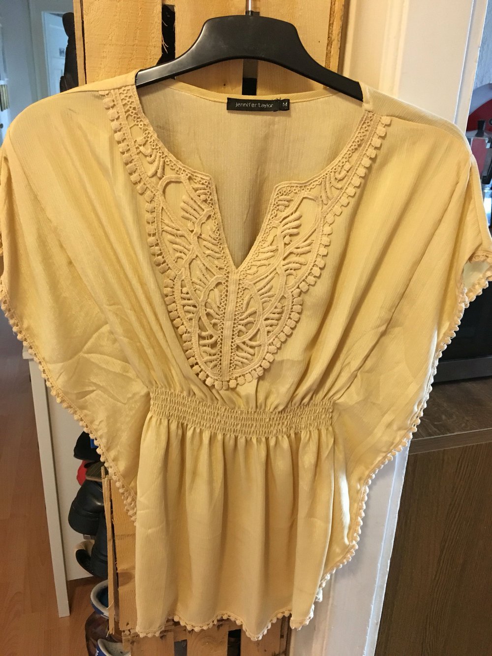 Schönes Orientalisches Schmetterlingsschnitt Oberteil