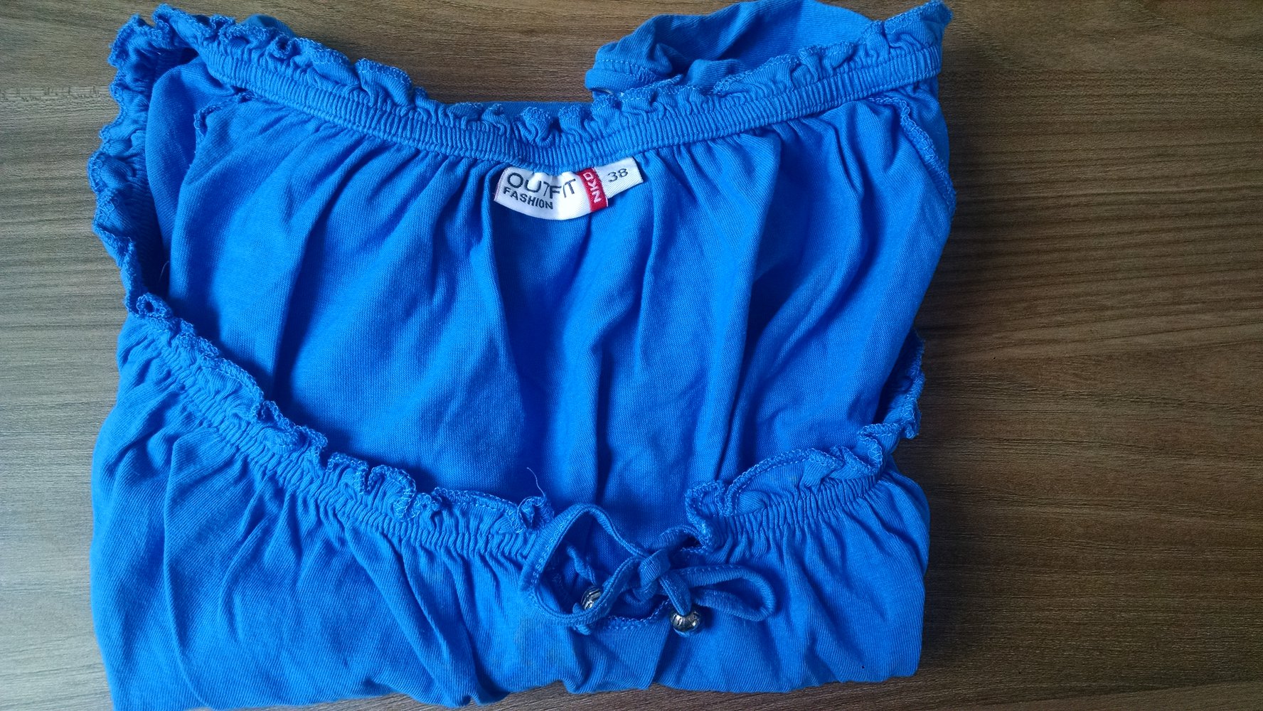 Traumhaft blaues T-Shirt Gr. 38