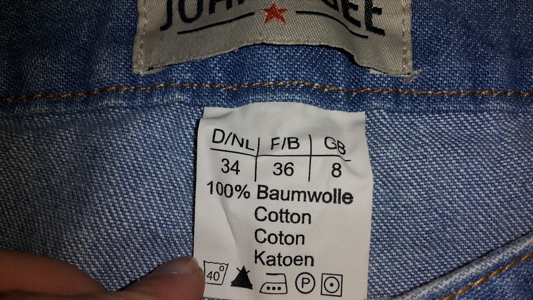 John F. Gee Gr. 34 Jeans Hellblau blau hight waist kornblumen 