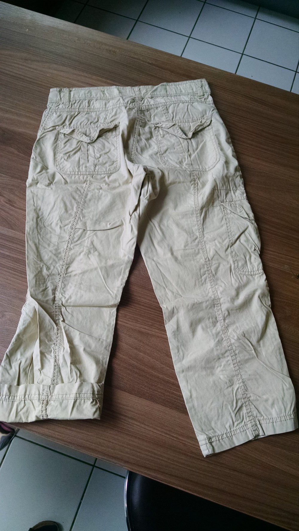 Cargo Caprihose Gr. 36 in beige