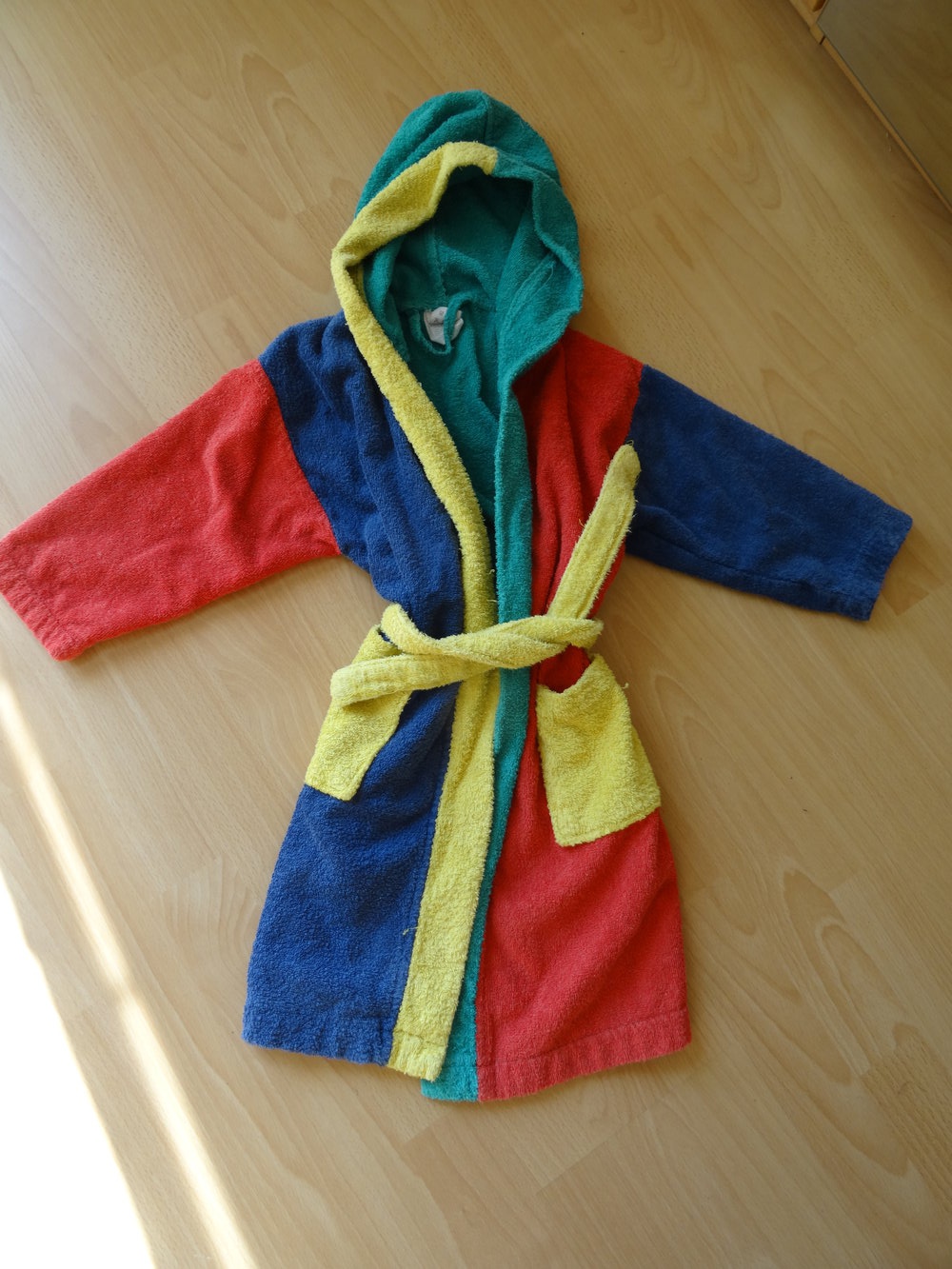 Bunter Bademantel Gr. 98/104