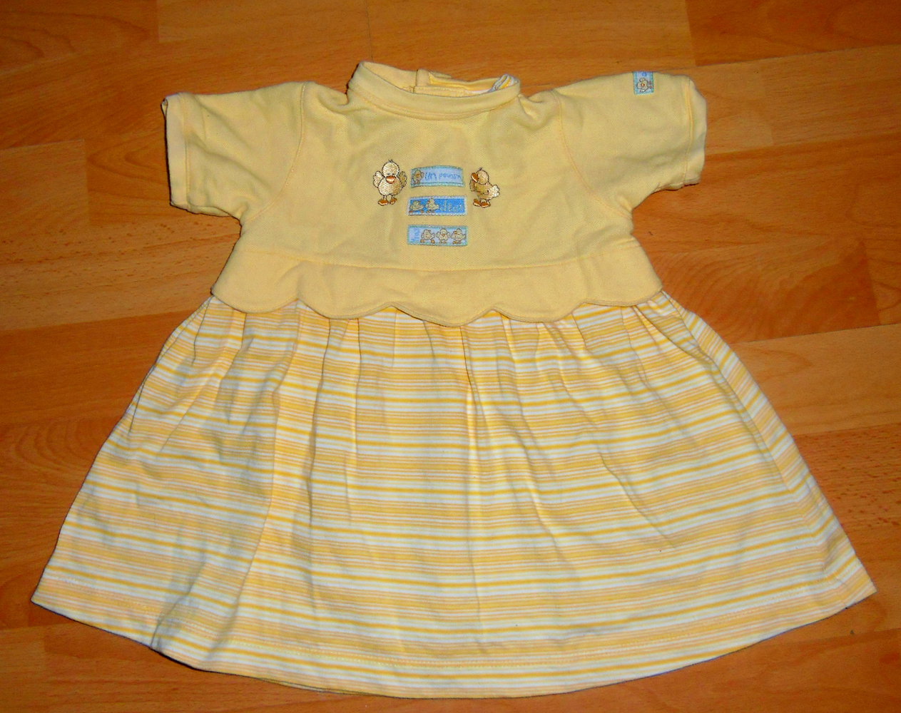 Absorba-ganz süßes Kleidchen Gr.9month ca.74-80cm