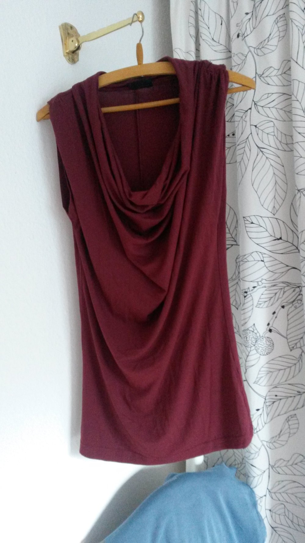 Shirt mit Wasserfallkragen in bordeaux Gr. 32/34