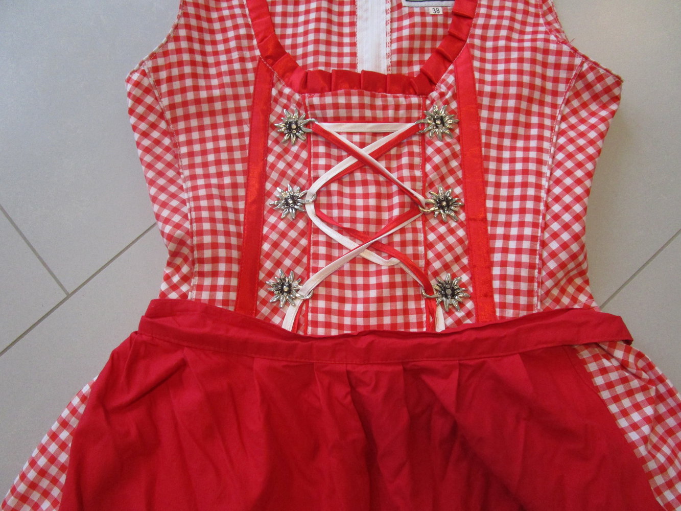Dirndl rot-weiß-kariert, Größe 38