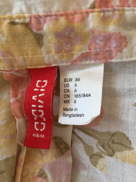 Bluse mit Rosenmuster von H&M