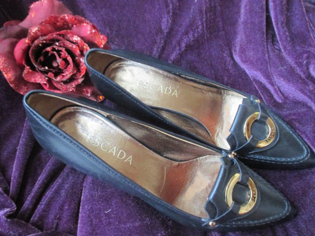 NEUw * Echt Leder * High- Heels * Pumps * Loafer * Schuhe mit Gold- Akzenten 