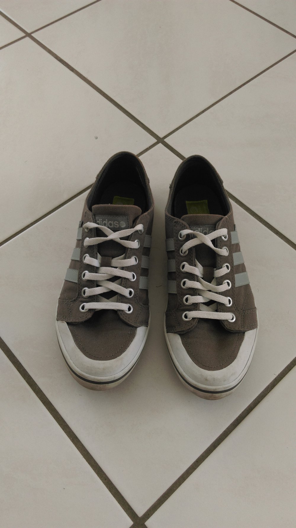 Adidas Sneakers, Größe 6 (39 1/3)