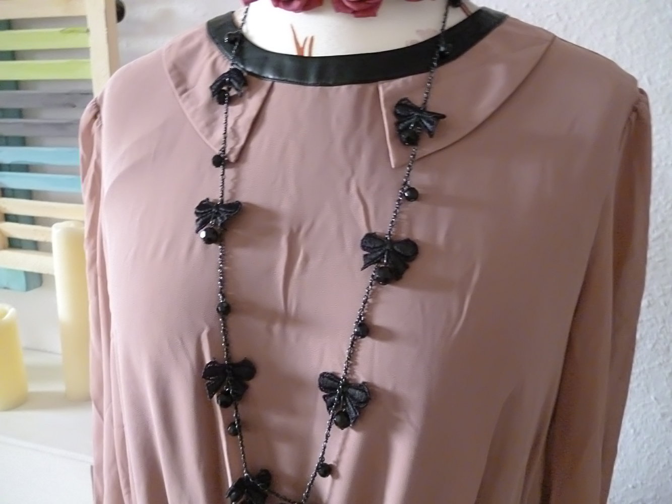 Plissee Kunstlederkragen Chiffonkleid 42