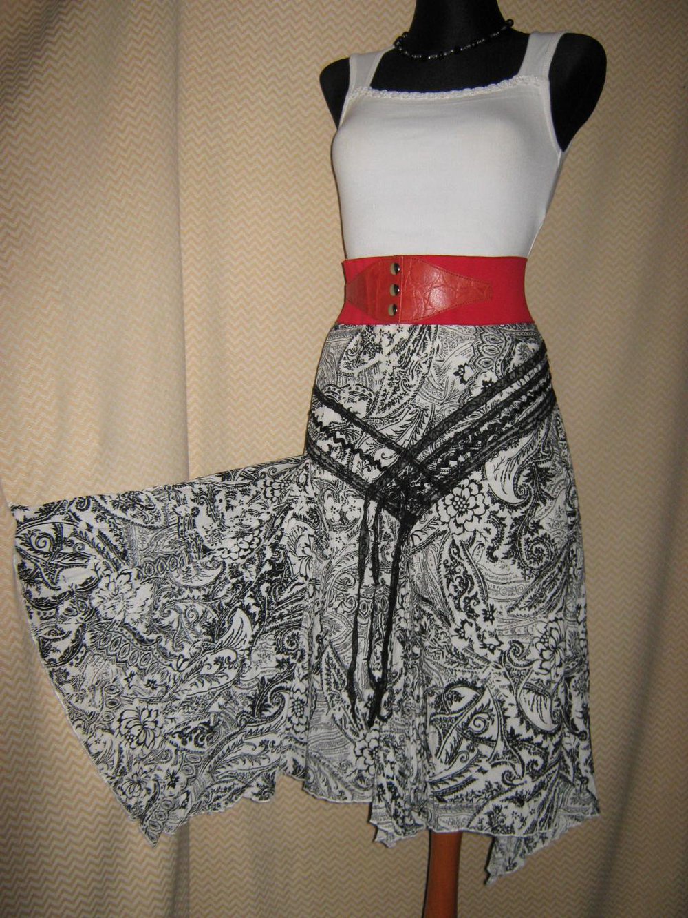 NEU * Blumen * Blüten * Flower- Power * Gipsy * Zipfel * Rock 