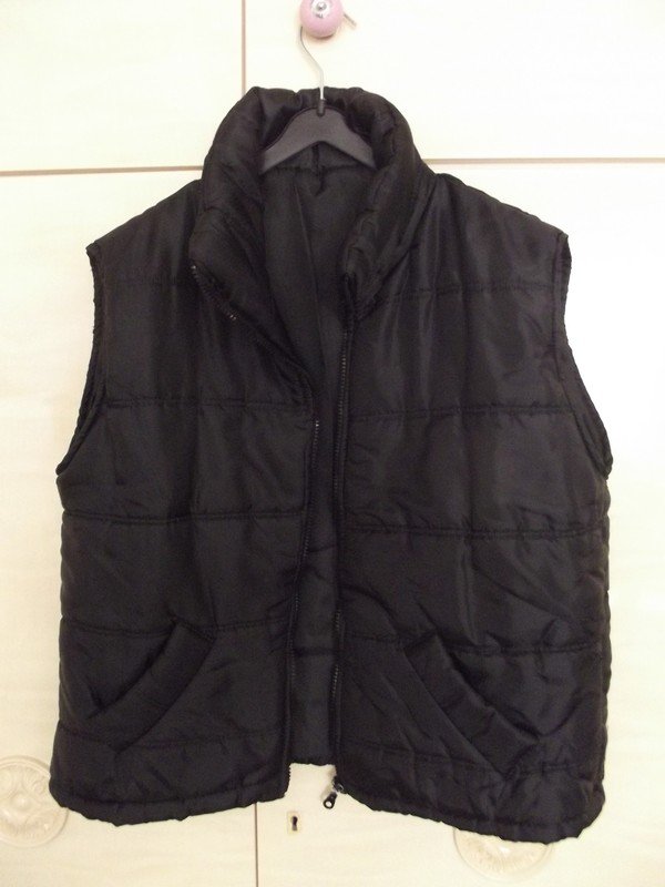 Schöne schwarze Weste  Gr. S/M 