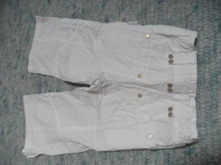 süße Caprihose von Kanz mit toller Stickerei Gr. 98