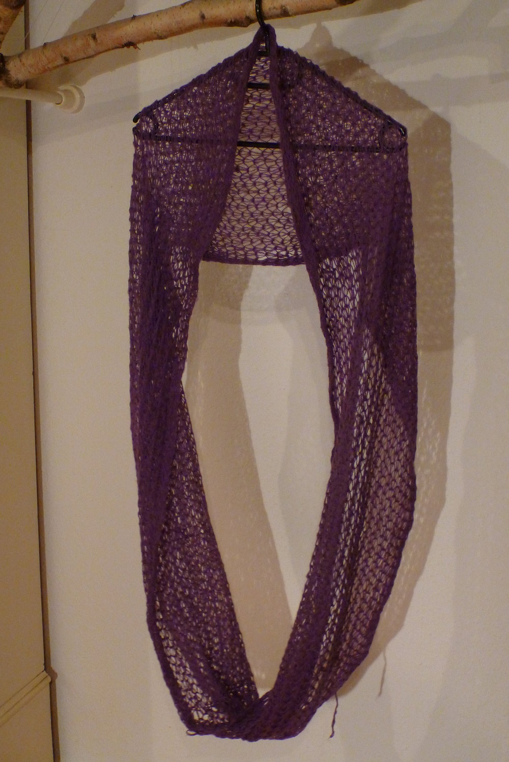 lila Schlaufenschal, Loopschal