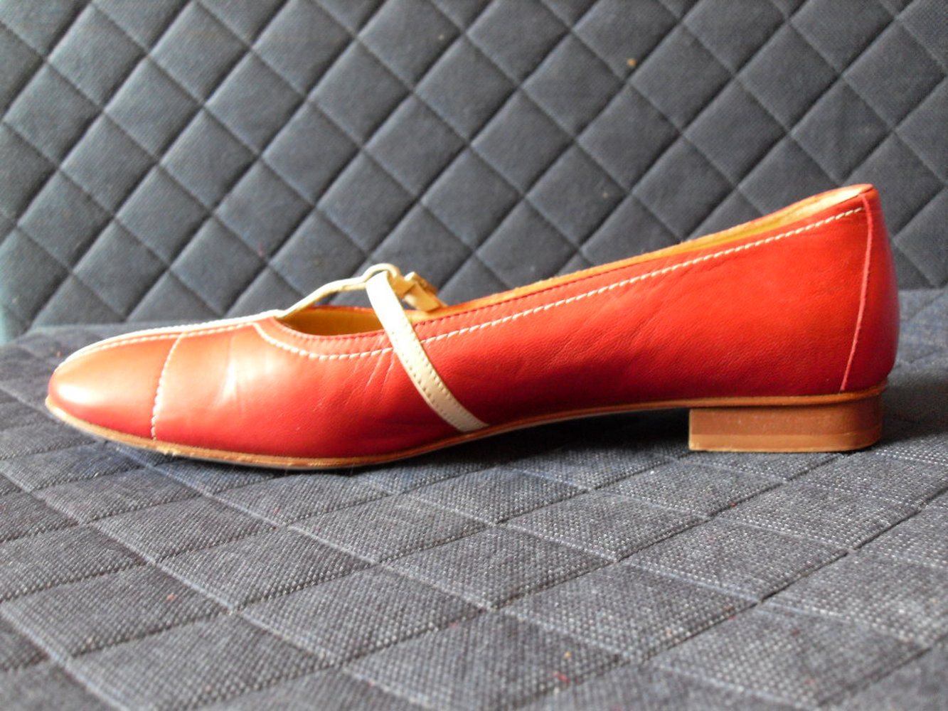 LARIO Schuhe Gr.37 neuwertige Ballerinas bicolor red SHOES