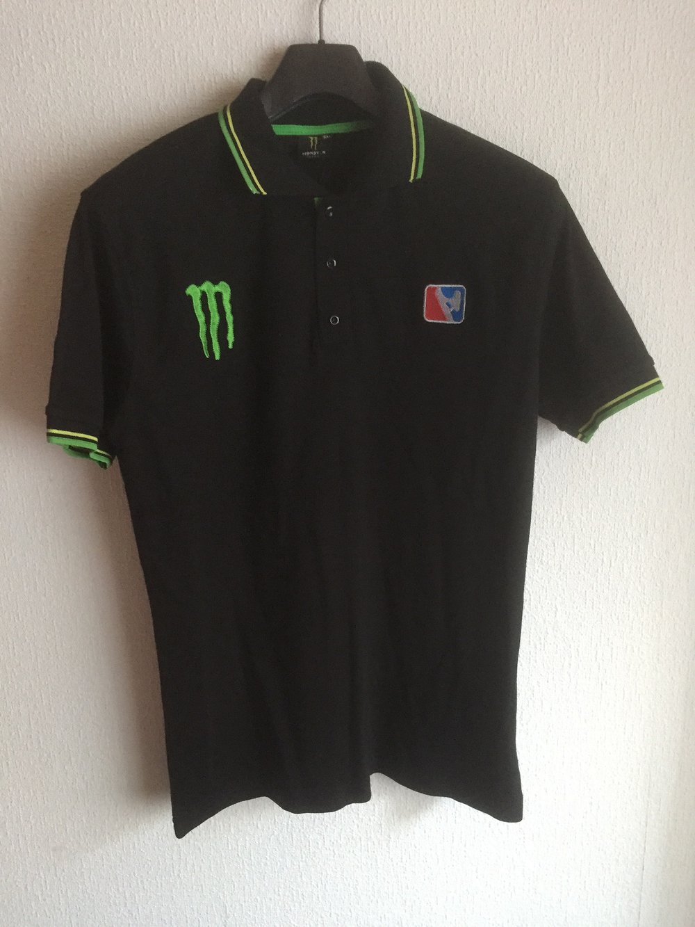 Poloshirt Monster