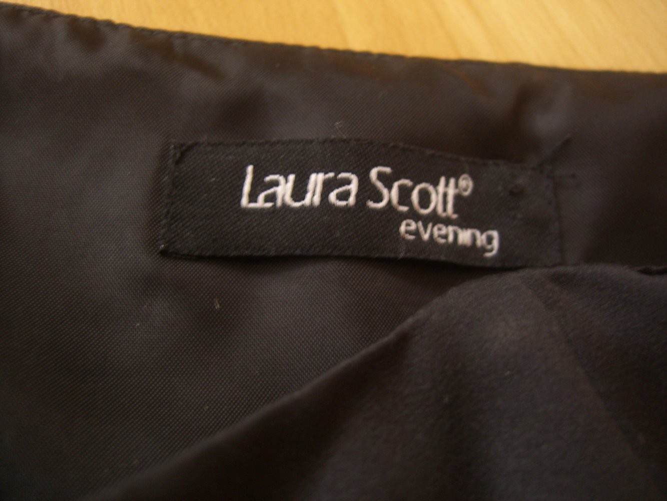 Schönes Cocktailkleid, Partykleid schwarz, Gr. 34