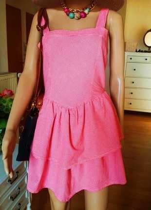 Süsses Kleid fur dem Sommer von Atmosphäre 