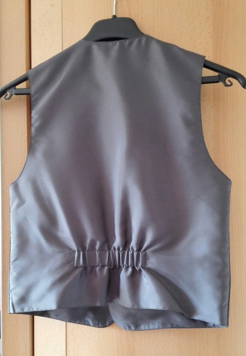 Dunkelgrauer Kommunionsanzug, Größe 146, Topzustand