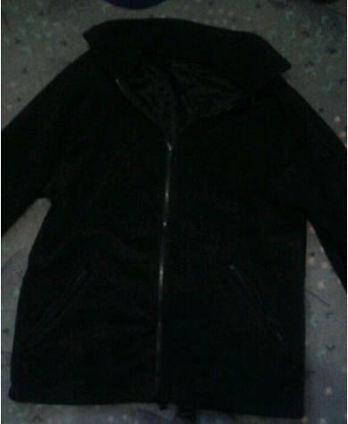 Neuwertige fleecejacke schwarz winter Herbst.png