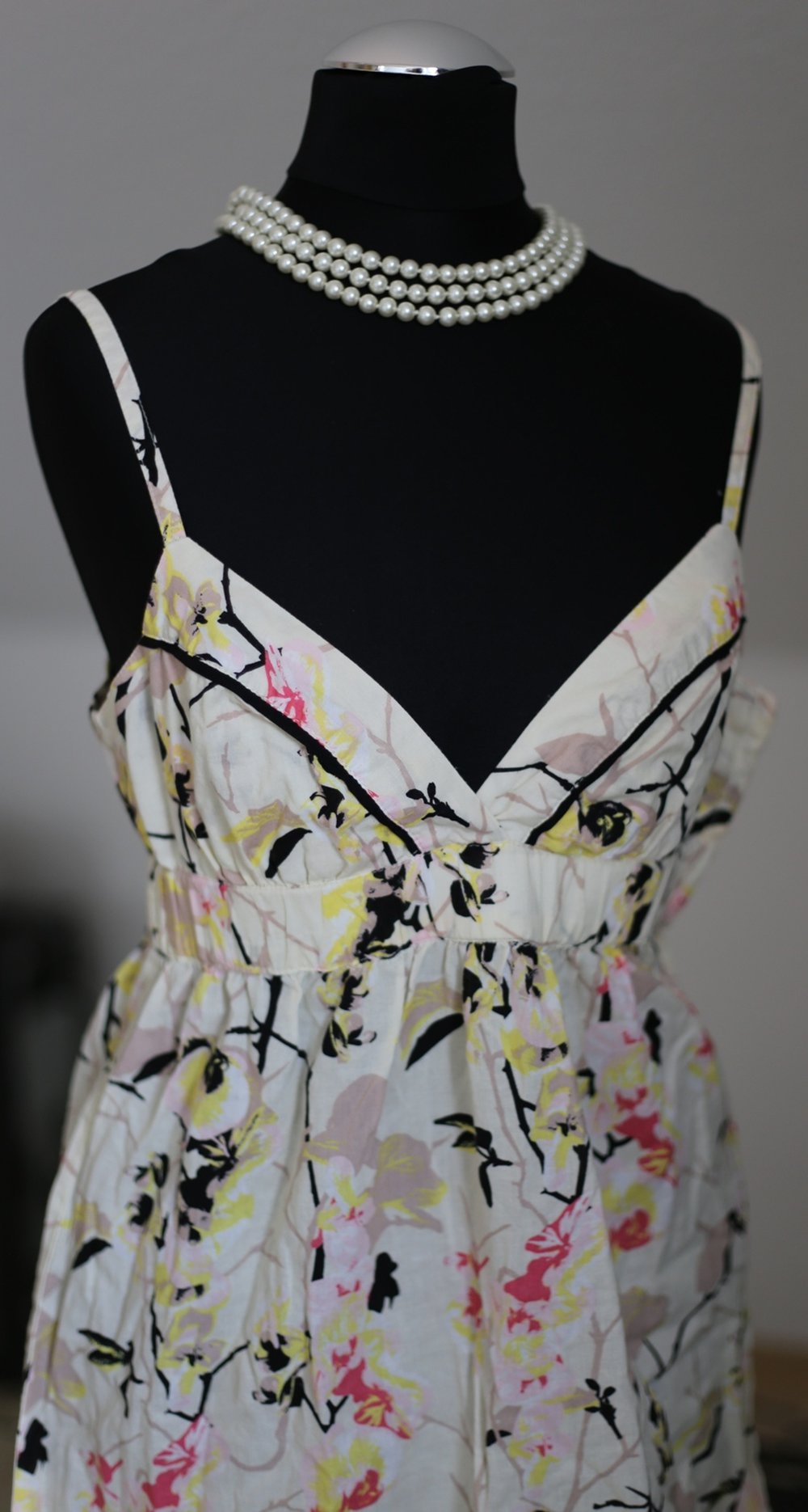 H&M Kleid weiß bunt XS 34