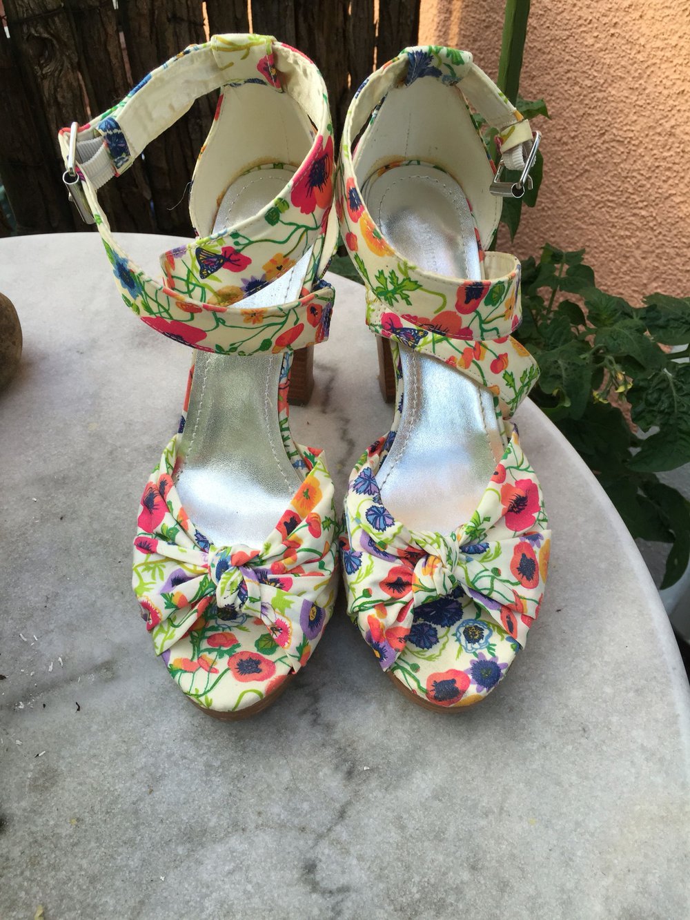 Sommer Highheels Peeptoes Blümchenschuhe