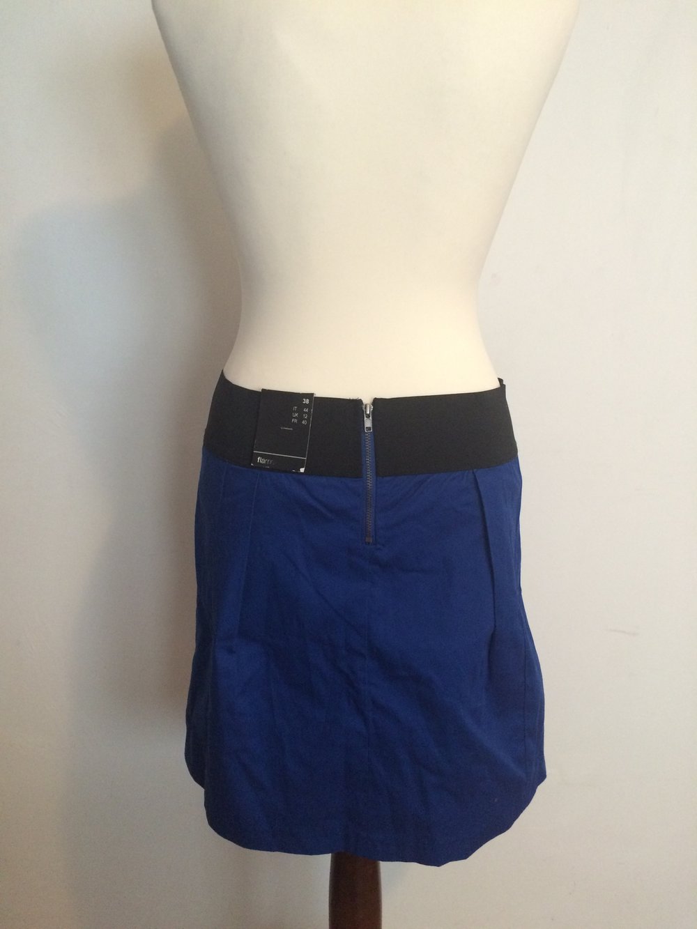 Faltenrock Kornblumenblau strahlend