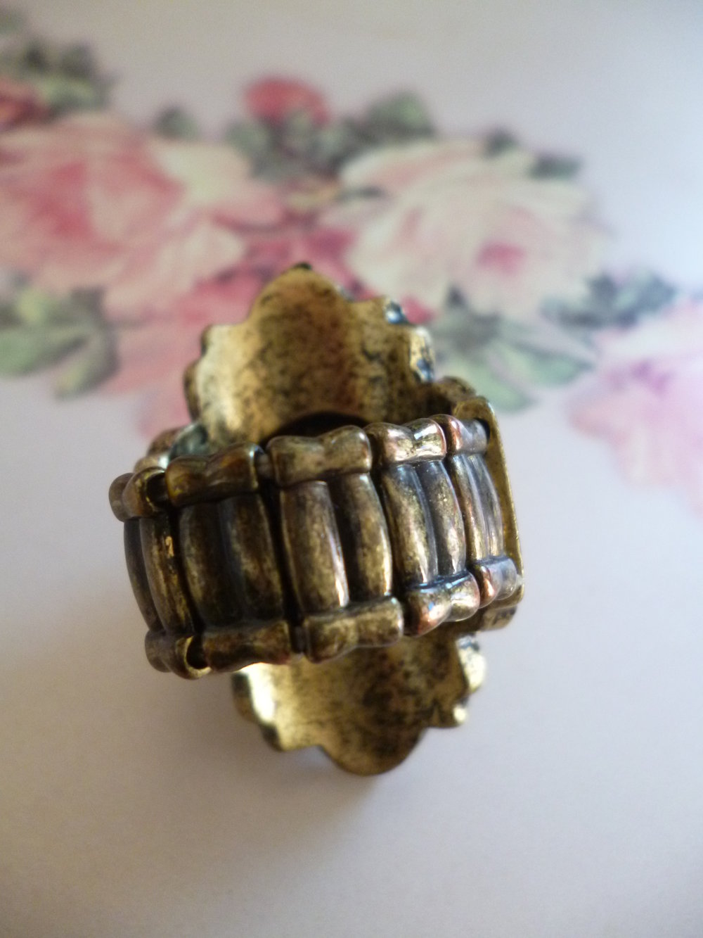 Statement Ring antikgold rot uni