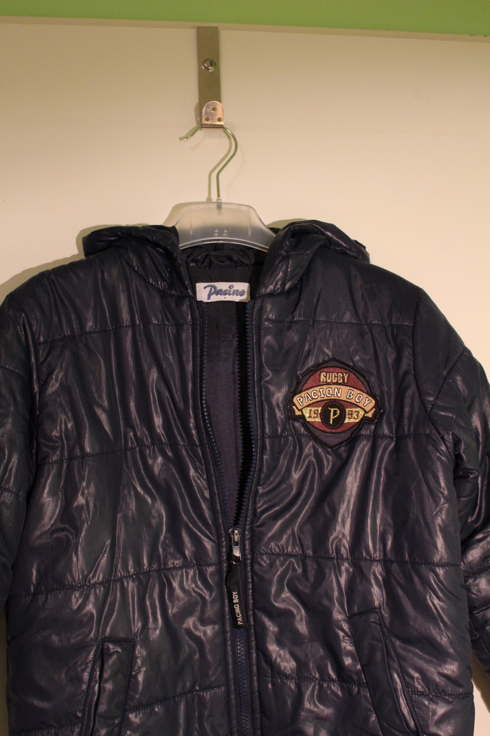 235. Winterjacke mit Kapuze von Pacino, Gr. 128, 7 Jahre