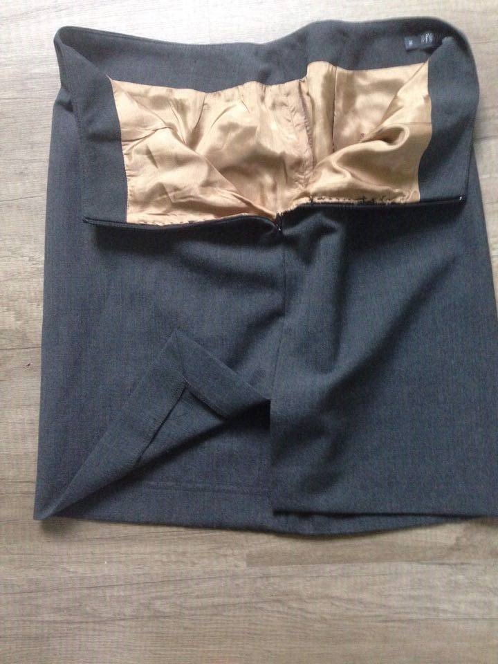 Sexy Kostüm Review Sampler! Minirock & Blazer in zeitlosem Chic! Business!