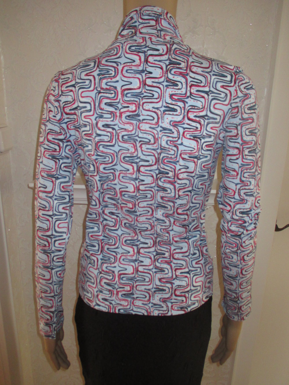 NEU Retro Grafik Bodycon Strech- Hemd Bluse 