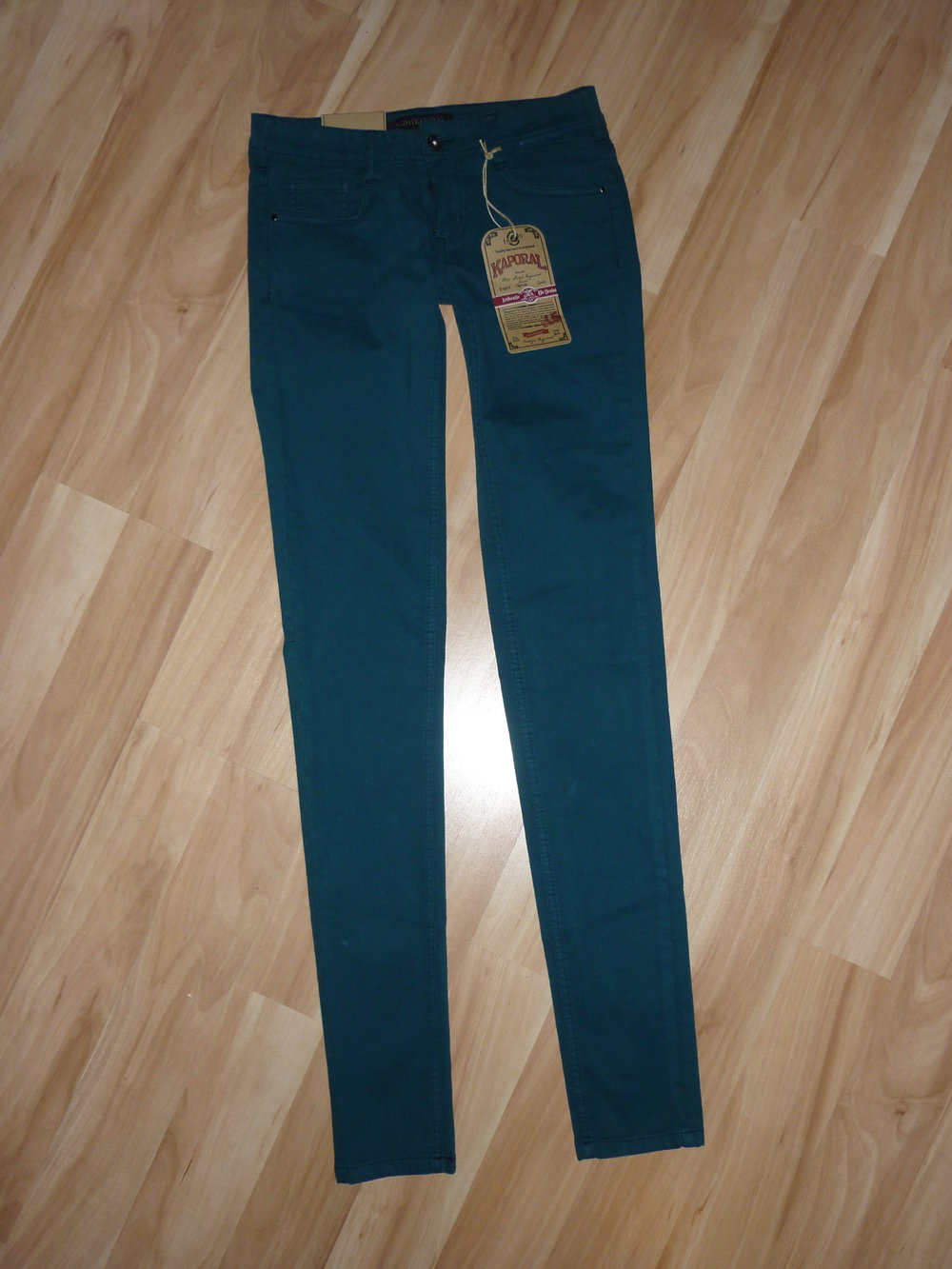NEU Kaporal super skinny Jeans Größe W 27 dunkelgrün