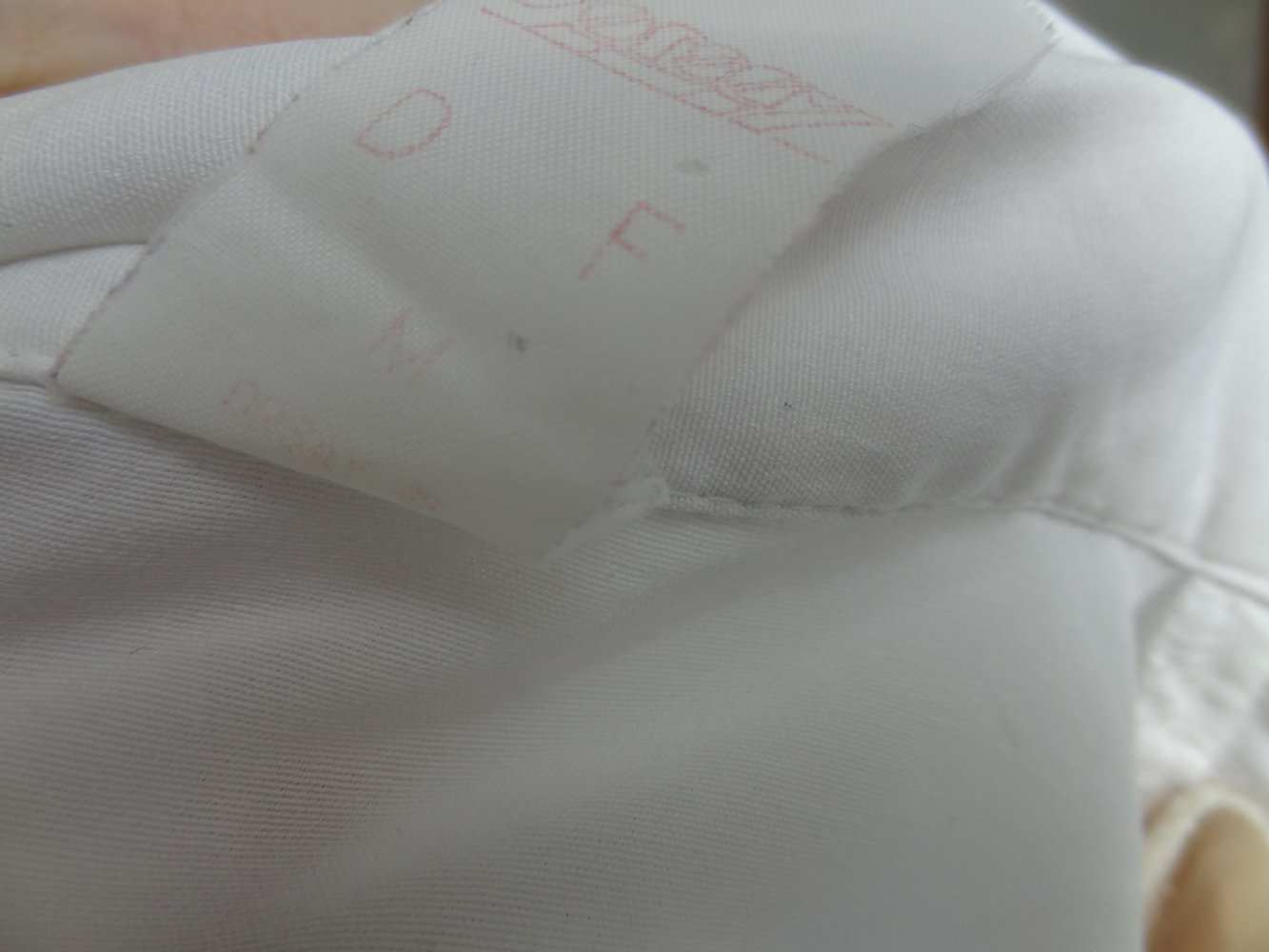 Schicke Bluse mit angenähtem Tuch in Gr. M