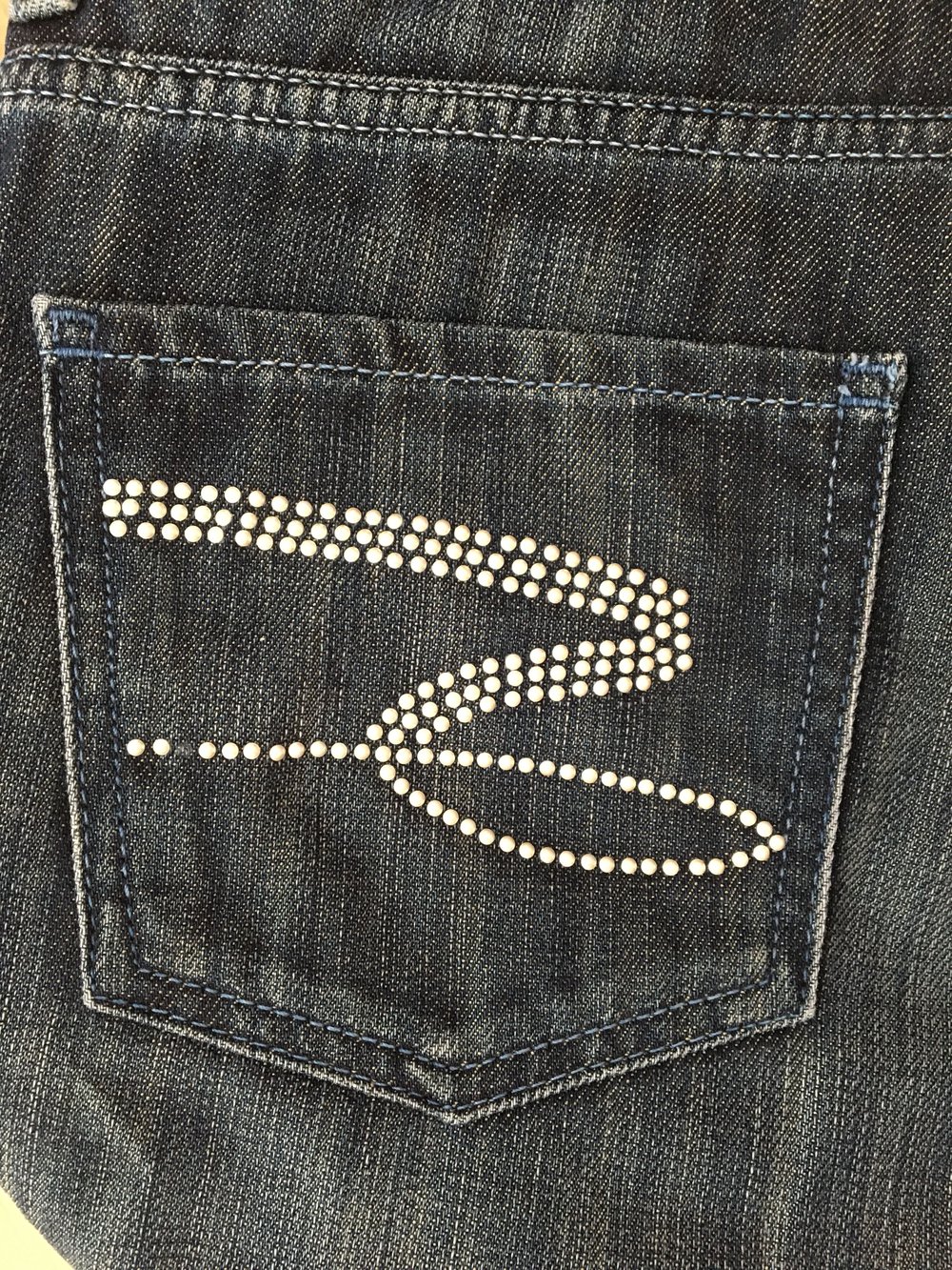 Seven 7 Jeans Bootcut W30 (29) L34 dunkelblau Perlen, Top