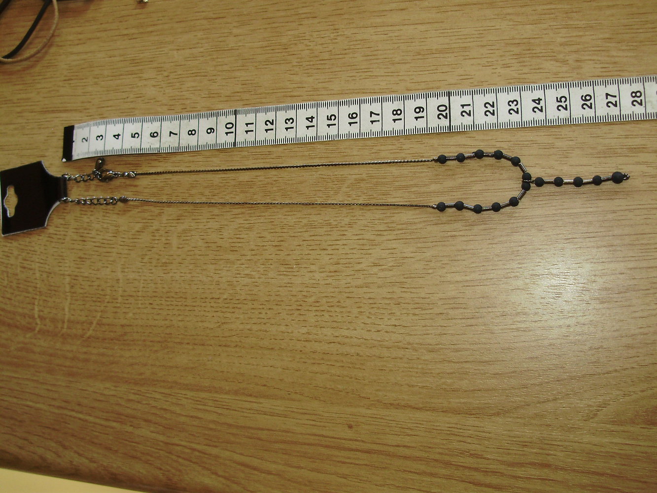 Kette Collier silbern filigran mit kleinen schwarzen Perlen 48 cm + 4 cm NEU