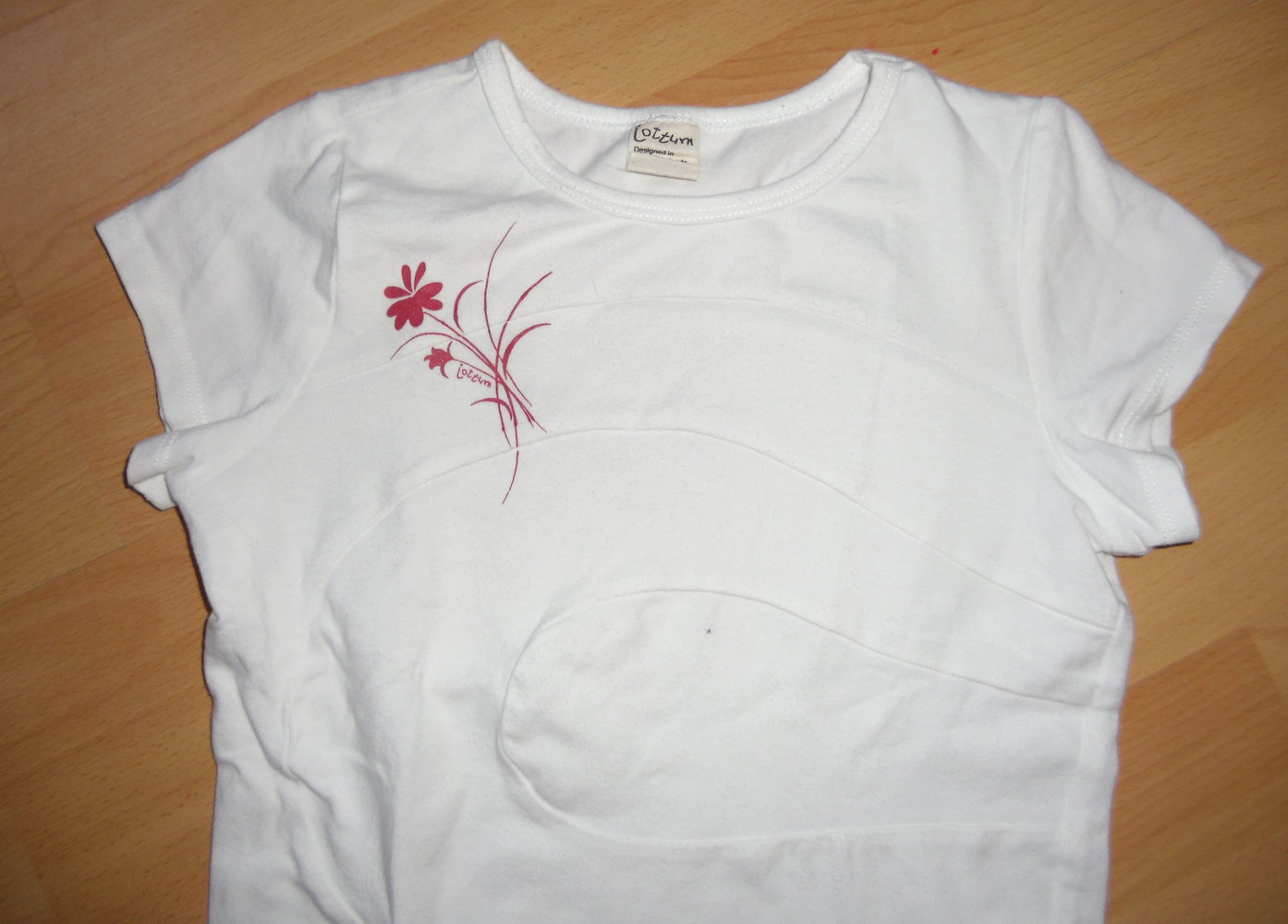 Jottum- sehr schönes T-Shirt Gr.122/128