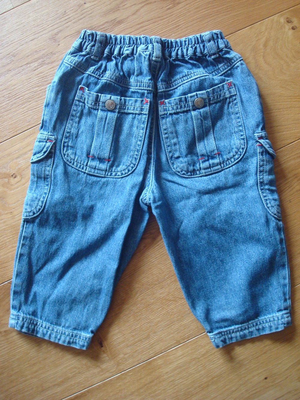 süße Jeans für Jungen Gr. 80