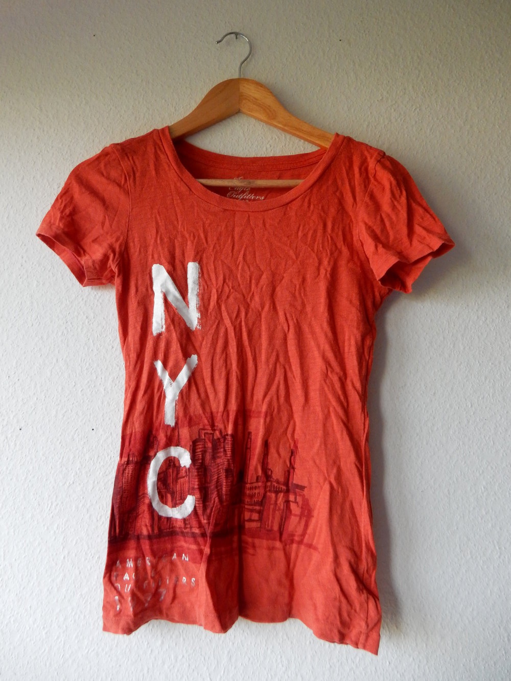 American Eagle NCY Shirt