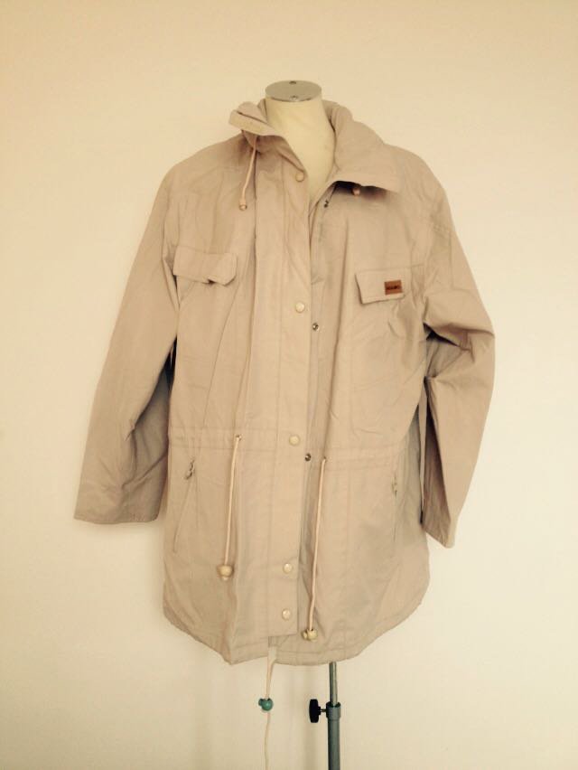 Exclusive Design Übergangsjacke Jäckchen 