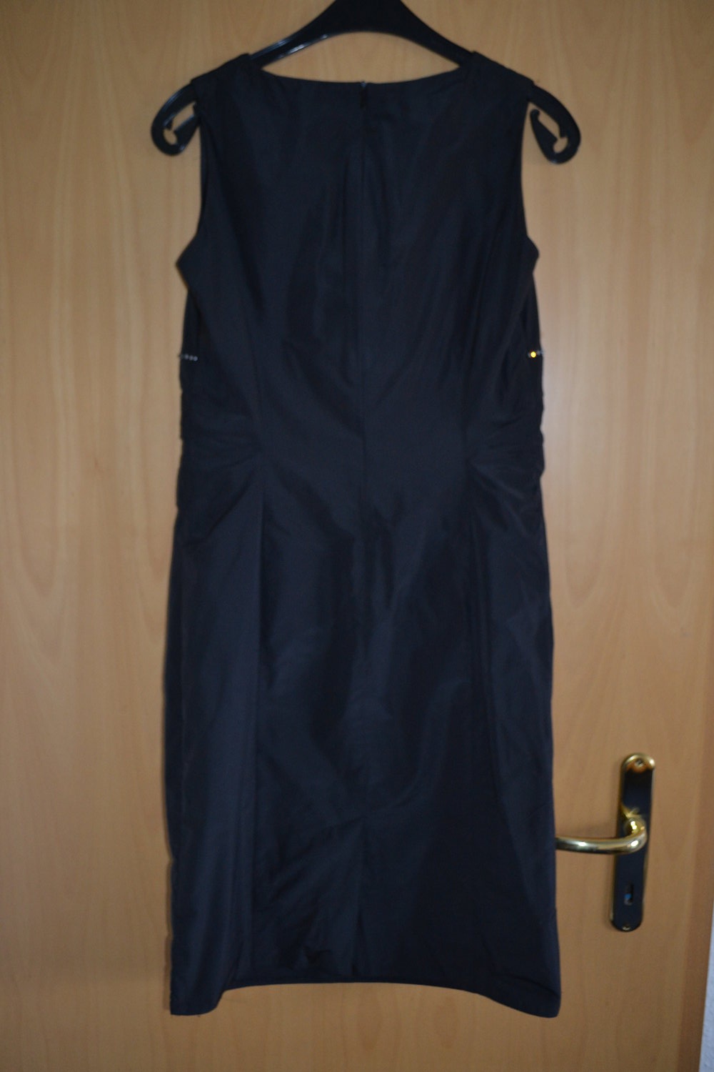 Cocktailkleid, Abendkleid, schwarzes Kleid mit Strassverzierung, Taftkleid, das kleine Schwarze, Unikat