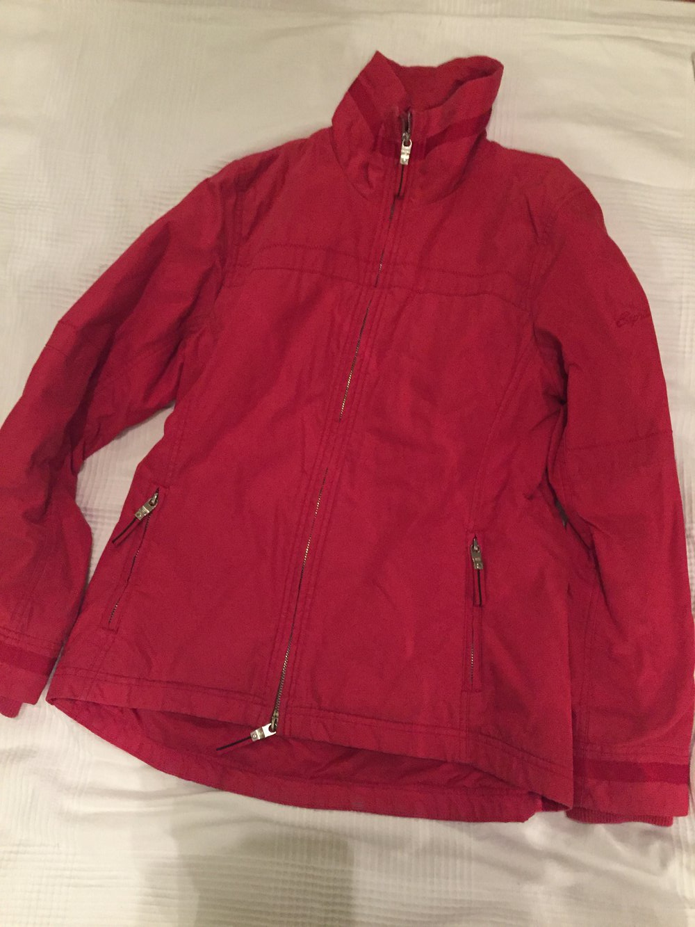 Rote Übergangsjacke von ESPRIT