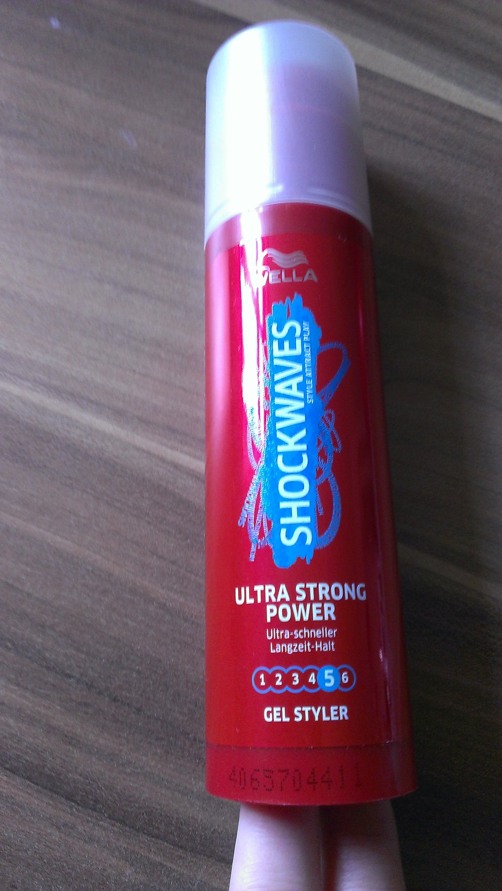 Wella Shockwaves Gel Styler Ultra Strong Power