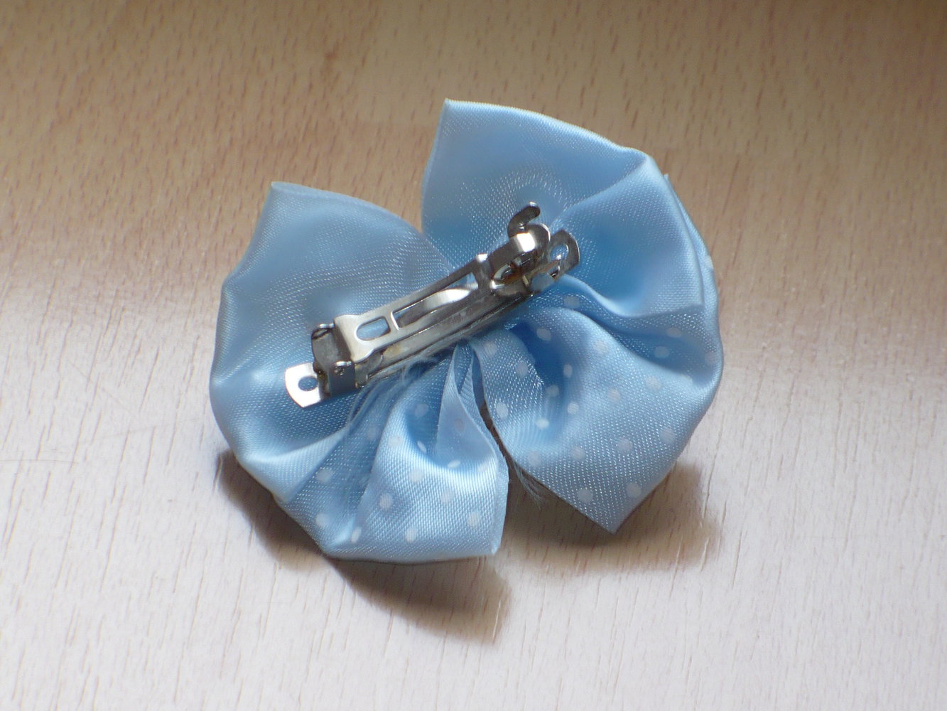 Haarspange Schleife hellblau weiß