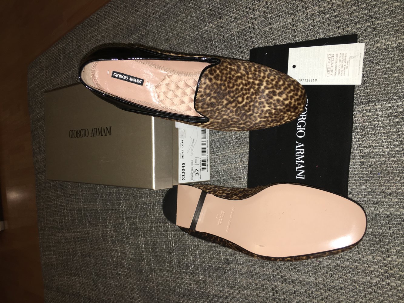 Neue Giorgio Armani Schuhe 