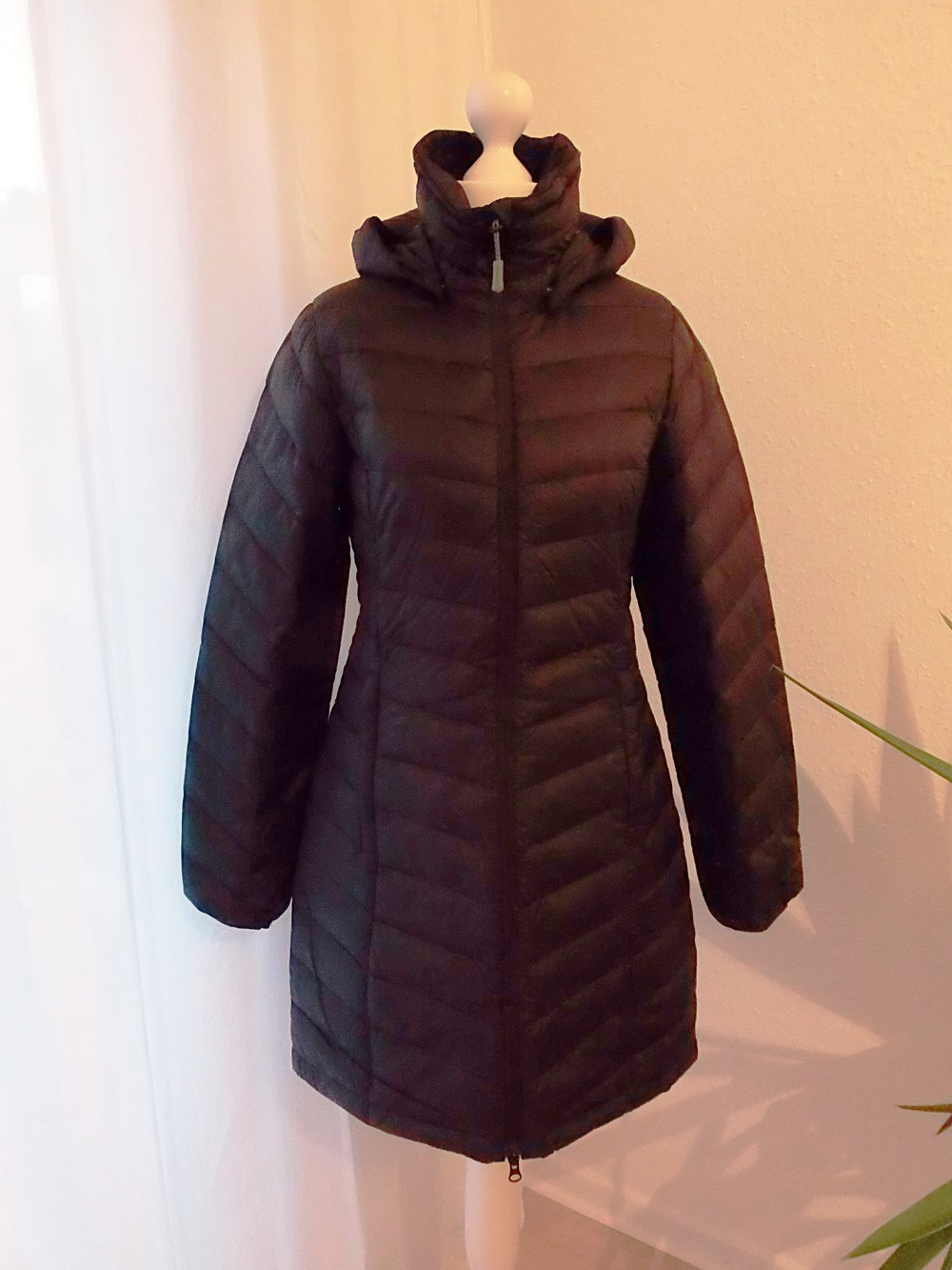 *~MERU (GLOBETROTTER) DAUNENMANTEL~*