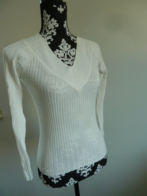 V-Ausschnitt - Größe 34