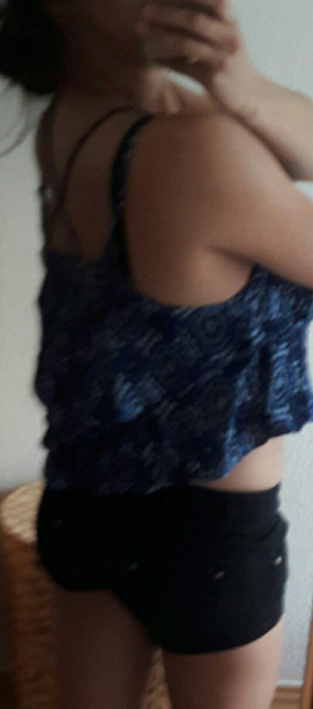 NEUES süßes Croptop mit Perlen