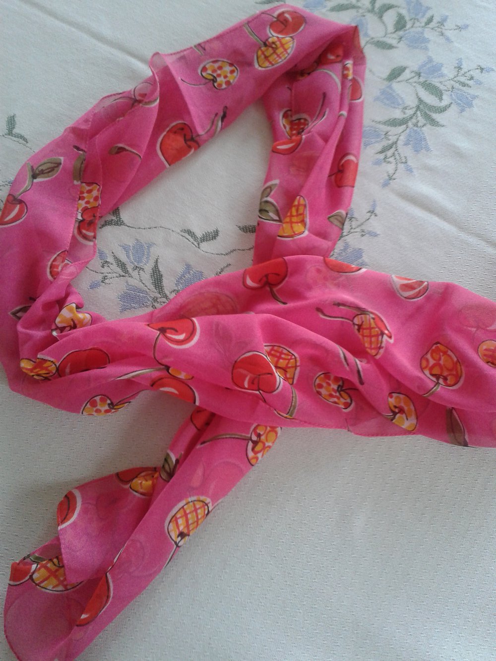 Halstuch pink Kirschen