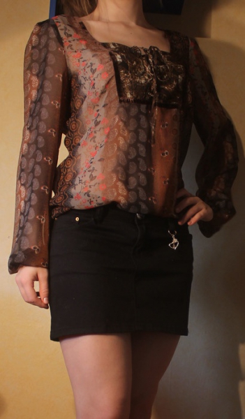 süßes transparentes Oberteil