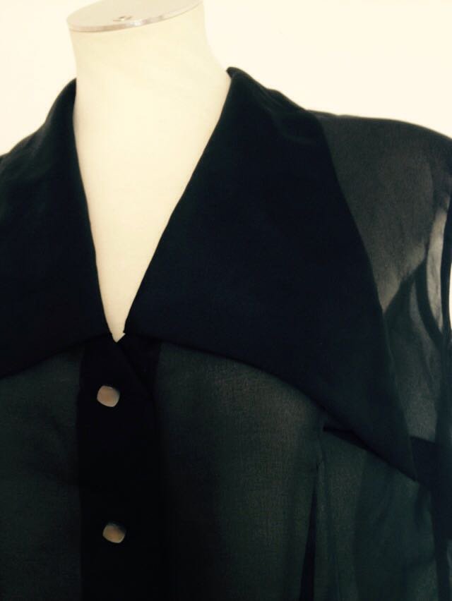 Exclusive Transparente Bluse 


