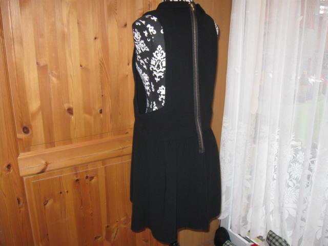 *** Schnucklig ~ Kleid ~ Latz ***